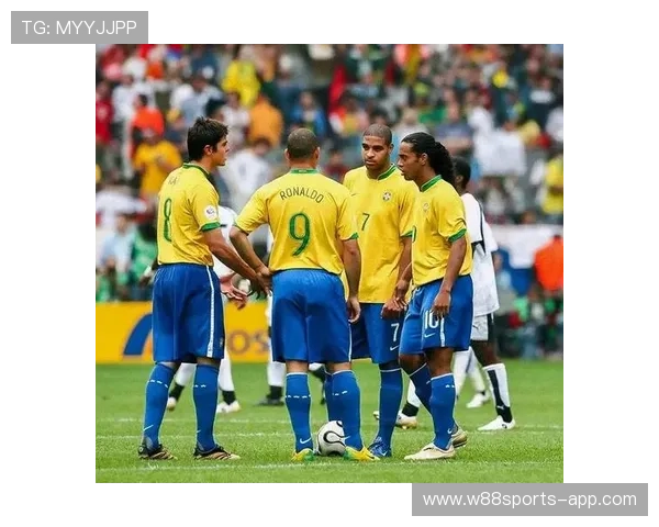 八七年足球明星的辉煌岁月与传奇故事回顾